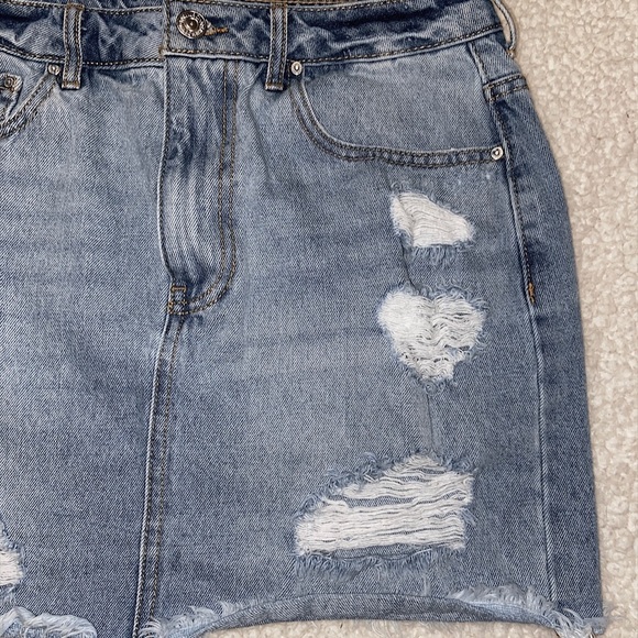 FOREVER21 Ripped Jean Mini Skirt - Picture 3 of 5